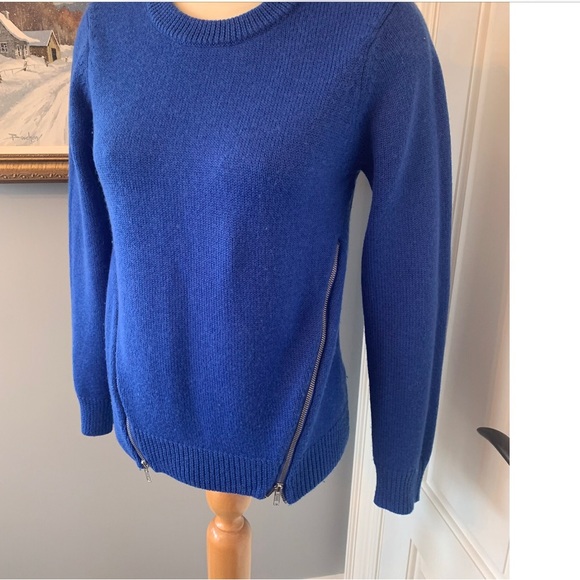 COPY - Cut 25 by Yigal Azrouel royal blue sweater size. Medium - Picture 2 of 5